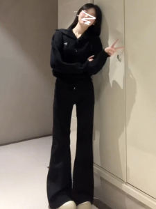 Ge·an·fei | Knitted Long Sleeve Sweater Black Early Autumn Female 2026