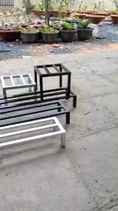 Kệ để chậu cây bể cá trang trí ban công decor dùng để kê chậu cây trong và ngoài trời chân nút nhựa