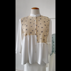 Plus Size (3XL-6XL) Floral Ironless Cool Fabric Full Button Kemeja Blouse Muslimah Top (4997)