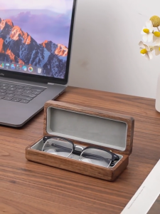 Black Walnut Wooden Glasses Case Solid Wood Portable Luxury Eyewear Box for Men Women Business Style Organizer