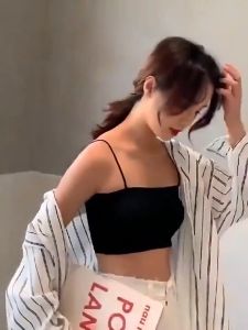 【แพ็ค5ตัว】ชุดชั้นในสตรี B-041เสื้อสายเดี่ยวแฟชั่นผู้หญิง สปอร์ตบรา ไร้โครง มีฟองน้ำถอดได้ พร้อมส่ง