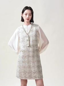 V·grass/V-GRASS | Đầm Vàng Trắng Ánh Trăng