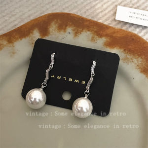 Luxurious Brick-Embedded Heart-Shaped Earrings Fashionable Personality Design High-Quality Fashion Jewelry for Women