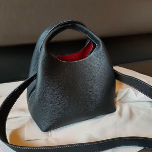 Top Layer Cowhide Bucket Bag Womens Handbag New Style Handbag Color Collision Wide Shoulder Strap Single Shoulder Slant Commute Genuine Leather Vegetable Basket Bag
