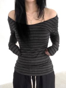 American vintage Stripe off-Shoulder Long sleeves Shirt Women 2024 Spring and Autumn New Slim fit Slimming Gyaru Inner wear Top
