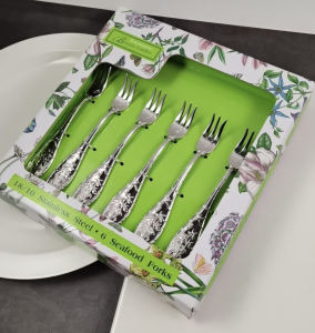 Original Single Gift Box Brand Fruit Fork 18/10 Stainless Steel Three-Tooth Dessert Seafood Fork Garden Countryside Style