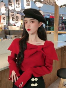 Christmas Red One-Shoulder Knitted Base Shirt Womens 2025 Chinese Zodiac Year Wedding Dress High-End Feel Commute Style Slim Fit