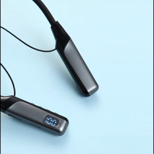 หูฟังบลูทูธไร้สายหูฟังไร้สายแสดงผล LED กันน้ำแม่เหล็ก HIFI กีฬาชนิดแขวนคอสามารถใส่การ์ด TF ได้