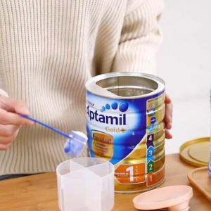 Ivorybaby Kotak Wadah Tempat Susu Bubuk Bayi 4 Sekat Milk Powder Container Multifungsi