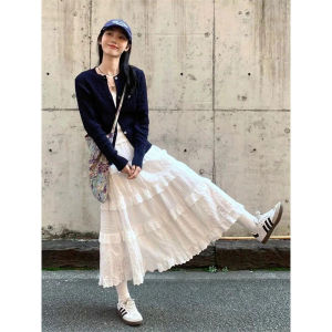 กระโปรงทรงเอเอวสูงสีขาว กระโปรงทรงบัลเล่ต์ทรงพอง กระโปรงสั้นปานกลางสำหรับผู้หญิงในฤดูใบไม้ผลิ 2025 สไตล์ใหม่ กระโปรงทรงเค้ก