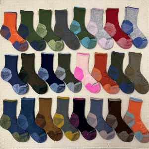 Thickened Woolen Mid-Calf Sports Socks for Men And Women Winter Outdoor Climbing And Hiking Warm Full Wool Loop Socks