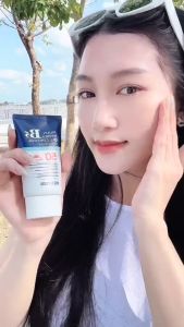Kem chống nắng B5 Prettyskin Kem Chống Nắng Pretty Skin Multi Hydra B5 Oil Control Sun Cream 50ml