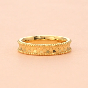 Chow Sang Sang 周生生 999 Gold Essence Honeycomb Shaped Cuts Ring for Women (Size: 12 Diameter 16.2mm) 93546R Price-by-Weight 4.86g Gold