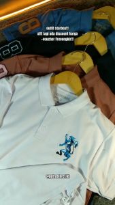 Kaos Polo Giordano - Kaos Kerah Pria Bordir - Tshirt Polo 3D Pria Terbaru - OOTD Terlaris Terhits\\n\\n Apa Itu Kaos Polo Giordano?\\n\\nKaos polo Giordano adalah salah satu jenis pakaian yang telah menjadi ikon fashion pria sejak dulu. Seiring berjalannya waktu, kaos polo Giordano telah mengalami evolusi dan menjadi salah satu pilihan favorit bagi para pria yang menginginkan penampilan casual namun tetap elegan.\\n\\n Sejarah & Evolusi Kaos Polo Giordano\\n\\nKaos polo Giordano pertama kali diperkenalkan pada tahun 1950-an oleh perusahaan pakaian Giordano. Sejak saat itu, kaos polo Giordano telah menjadi pilihan populer bagi para pria yang menginginkan penampilan casual namun tetap elegan. Seiring berjalannya waktu, kaos polo Giordano telah mengalami evolusi, mulai dari desain, model, hingga bahan yang digunakan.\\n\\n Keunggulan Kaos Polo Giordano\\n\\nKaos polo Giordano memiliki beberapa keunggulan yang membuatnya menjadi pilihan populer bagi para pria. Beberapa keunggulan tersebut antara lain:\\n\\n- Desain yang elegan dan modern\\n- Model yang cocok untuk berbagai acara\\n- Bahan yang nyaman dan tidak mudah kusut\\n- Tersedia dalam berbagai warna dan ukuran\\n\\n Tshirt Polo Pria Terbaru & OOTD Pria Kekinian\\n\\nSelain kaos polo Giordano, ada juga berbagai jenis t-shirt polo pria terbaru yang dapat Anda pilih sesuai dengan selera dan gaya Anda. Berikut ini adalah beberapa desain dan model kaos kerah casual vintage yang bisa Anda coba:\\n\\n Desain & Model Kaos Kerah Casual Vintage\\n\\n1. Desain kaos kerah casual vintage dengan bordir 3D\\n2. Model kaos kerah casual vintage dengan kancing depan\\n3. Desain kaos kerah casual vintage dengan sablon\\n\\n Rekomendasi OOTD Pria Kekinian\\n\\nBerikut ini adalah beberapa rekomendasi OOTD pria kekinian yang bisa Anda coba:\\n\\n- Kaos polo Giordano bordir 3D dengan celana jeans dan sepatu sneakers\\n- T-shirt polo pria terbaru dengan celana chino dan sepatu boat shoes\\n- Kaos kerah casual vintage dengan celana pendek dan sandal jepit\\n\\n Cara Memilih & Merawat Kaos Kerah Pria Terlaris\\n\\nUntuk mendapatkan kaos kerah pria terlaris yang sesuai dengan selera dan gaya Anda, ada beberapa tips yang bisa Anda ikuti:\\n\\n Tips Memilih Kaos Kerah Pria Bordir 3D\\n\\n1. Perhatikan bahan kaos\\n2. Pilih ukuran yang pas\\n3. Perhatikan desain dan model kaos\\n\\n Panduan Perawatan Kaos Kerah Pria Terlaris\\n\\nBerikut ini adalah beberapa panduan perawatan kaos kerah pria terlaris yang bisa Anda ikuti:\\n\\n- Cuci kaos dengan air dingin\\n- Jemur kaos di tempat teduh\\n- Gunakan deterjen yang sesuai dengan jenis bahan kaos\\n\\nSemoga artikel ini membantu Anda dalam memilih dan merawat kaos kerah pria terlaris. Selamat berbelanja!\n}