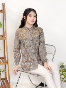 Atasan Batik Wanita Modern Kekinian Kerja Kantor Lengan Panjang 278 KNG Abu by Batik Sansekerta.id