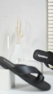 Sendal Teplek Wantia Model Jepit Bahan Kulit Terbaru 2024 Model Trandi