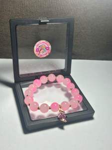 Beaded bracelet with lucky charms