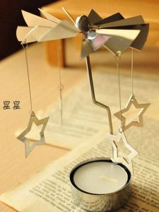 เทียนประดับโต๊ะแบบหมุนได้ สร้างสรรค์ เทียนประดับโต๊ะแบบโรแมนติก ของขวัญสำหรับเด็กผู้หญิง ตกแต่งสไตล์ฝันหวาน ไฟเทียนแบบเคลื่อนที่