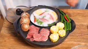 Electric Portable Round Multifunction 2 In 1 Healthy Smokeless Deep Hot Pot With Non-stick BBQ Grill Pan 1700W