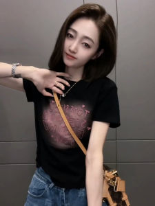 Fashionable Slim Fit round Neck Short Sleeve T-Shirt Womens Stylish Exquisite Meat Concealing Unique Small Top Trendy Brand