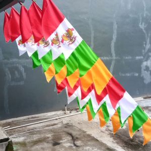 bendera umbul umul zigzag