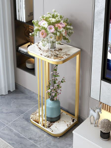 หรูหราในร่ม Multi-layer Iron Art ยืนฟรีชั้นวางดอกไม้สําหรับห้องนั่งเล่นระเบียง Multisucculent Plant Holder