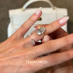 Trendy Layered Oval Dove Diamond Ring Womens Fashion Jewelry Index Finger Ring Luxury Sensation Cat Ring Special Edition