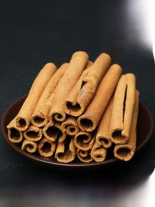 Guangxi Cinnamon 500G Chinese Cinnamon Seasoning Cinnamon Heart Another Octagonal Fennel Medicinal Materials Oil Cinnamon Meat Stewed with Soy Sauce and Strained before Serving Formula Five Spices Complete Collection