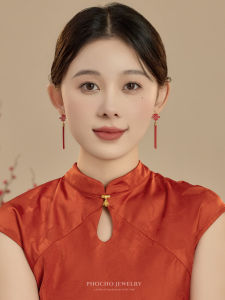 New Year Long Tassel Earrings Womens Elegant Red Chinese Style Fashion Jewelry Festive Ear Decorations Alloy Embedded Artificial Gem