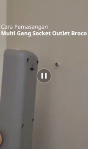 BROCO STOP KONTAK TERMINAL MIRING LUBANG 5 ARDE NCP 5 LUBANG PUTIH 15356 + LAMPU INDIKATOR NYALA