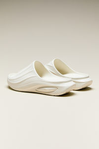 ANTA Men Slippers Lightweight Casual Cushioned Non-slip Basketball Slippers Breathable Shock Absorption 112521801Q Legit Official Store