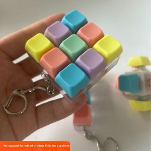 Mechanical Keyboard Keychain Stress Reliever Four-Key Linear Design Macaron Colored Creative Gift Keychain Toy