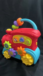 ของเล่นรถไฟ มีเพลงมีไฟ สีสันสดใส ลูกเล่นหลากหลายมีเสียงเอฟเฟคสัตว์