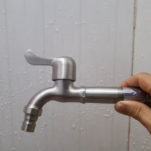 Vòi hồ gắn tường SUS304 Loại chân dài chân ren 21mm chiều dài sau lắp đặt 12cm