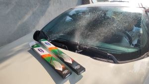 Gạt mưa ô tô VINFAST Fadil VF e34 Xương mềm ba khúc UP PARTS CAO CẤP