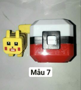 Quả trứng và mô hình pokemol hình vuông và kích thước 4.5cm bằng nhựa