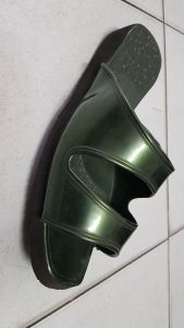 Sandal Lily 1340