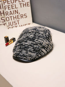 หมวกเบเร็ตตาข่ายสไตล์เกาหลีสำหรับผู้หญิง หมวกฤดูใบไม้ร่วงและฤดูหนาว ทรงกลม ขนาดใหญ่ หน้าเล็ก หมวกเด็กชาย หมวกปากเป็ด หมวกสวมหน้าด้านหลัง