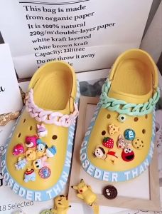 Sticker Hình Cài Dép Sục Nhiều Mẫu Sticker Trang Trí Dép Xinh Động Đẹp Mắt