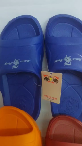 MP-522 รองเท้าแตะแบบสวมชาย รุ่นเบา นุ่ม คละสี marcopony