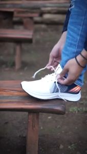 SEPATU PRIA SNEAKERS IMPORT CASUAL KHAMZO D12 PUTIH