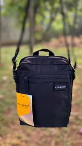 Tas Selempang Pria Kalibre Cyro 04 Travel Pouch 921611000/921611 000 Black