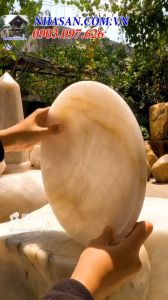 Đĩa đá thạch anh trắng nâng tầm thẩm mỹ cho không gian sống nặng 2.52kg-D05