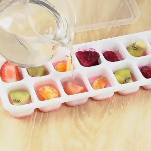 14 Grids Square Ice Tray Durable Silicone Mold with Covers Easy Demolding Ice Mold Bar Ice Box