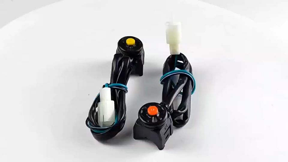 สวิตซ์สตาร์ท ปุ่มสวิตซ์สตาร์ทมอเตอร์ไซต์ สวิตซ์ OFF-RNU แดง สวิตช์สามารถใช้เป็นสวิตช์ไฟสตาร์ท/หยุด/แตร/แซงได้