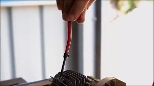 30ชิ้น ชุดซ่อมด้ายเมตริก M5 M6 M8 ชุดซ่อมเกลียวสปริง เครื่องมือคอยล์รถยนต์มืออาชีพเครื่องมือที่ซ่อมรถ เครื่องมือซ่อมชุดสำหรับคืนเส้นที่เสียหาย Spanner ประแจ Twist หัวเจาะชุด (In Stock)