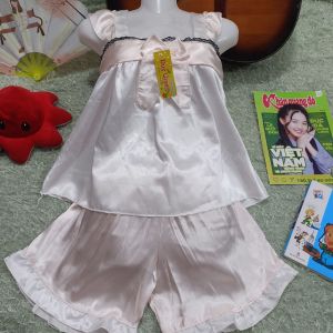 bộ phi cánh tiên quần bèo.vải phi mềm .dễ thương