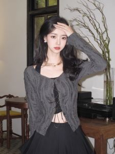 Influencer Picks Fashion Waste Soil Wind Fake Two-Piece Halterneck Strap Two-Piece Suit Slim Fit Long-Sleeved T-shirt Short Tops Women