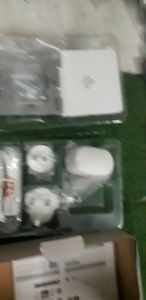 Bộ Điều khiển kết nối trung tâm CCT501400 Schneider Wiser ZigBee IP Gateway RJ45/WiFi