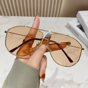 Fashionable Sunglasses Retro Double Beam Large Frame Sunshade Sunglasses UV Resistant Personalized Versatile Glasses